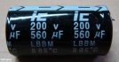 560uF, 200V, elektrolit kondenzátor 560uF, 200V, elektrolit kondenzátor